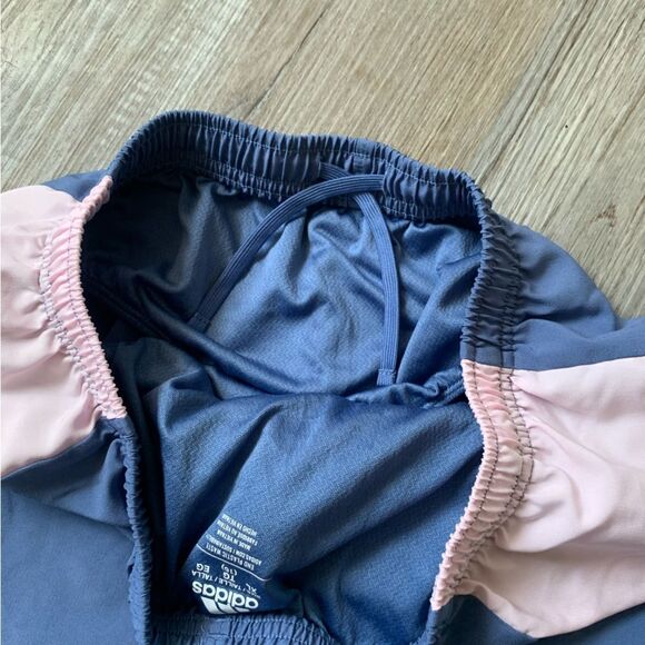 Adidas Pastel Color Block Athletic Shorts Pink Blue Girls Size XL 16 - Picture 5 of 7